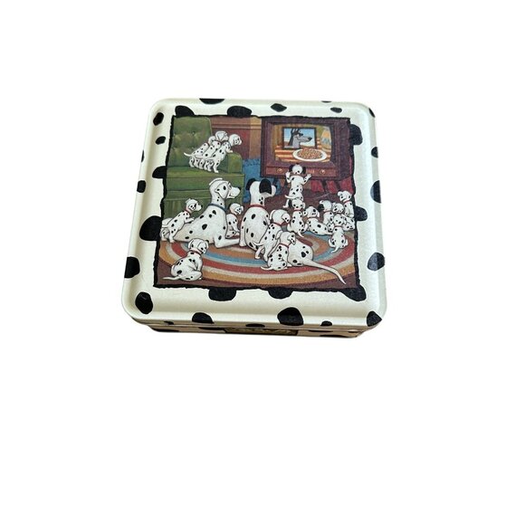 Vintage 101 Dalmatians Chocolate Chip Cookie Tin Storage Box 7 Oz - Picture 1 of 8